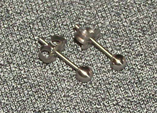 3.5mm titanium ball post earrings