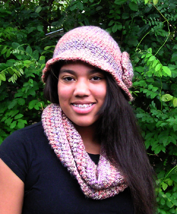 mobius crochet Scarf