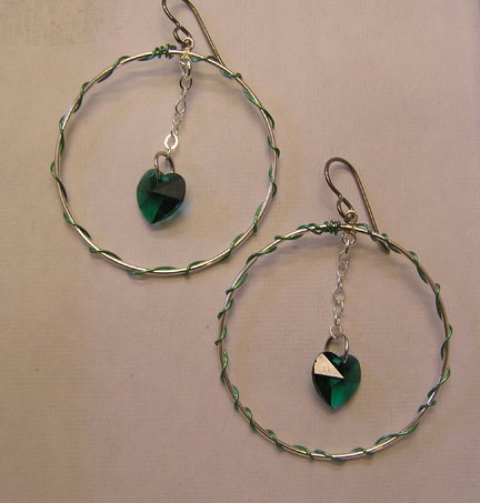 hypoallergenic hoop earrings with emerald swarovski heart crystals