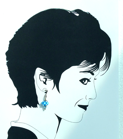 hypoallergenic handcrafted lampwork bead earrings