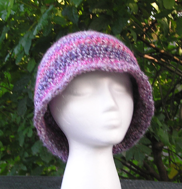 Flapper style hand made crocheted hat