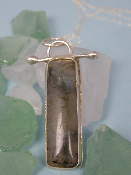 handcrafted designer labradorite pendant necklace