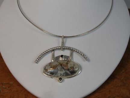 designer lace agate tourmaline pendant