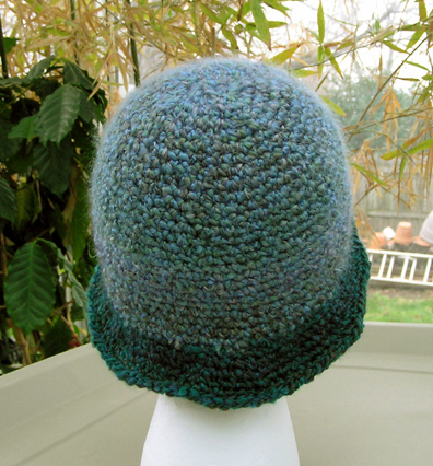 Flapper style hand made crocheted hat