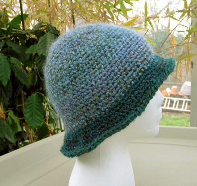 Flapper style hand made crocheted hat
