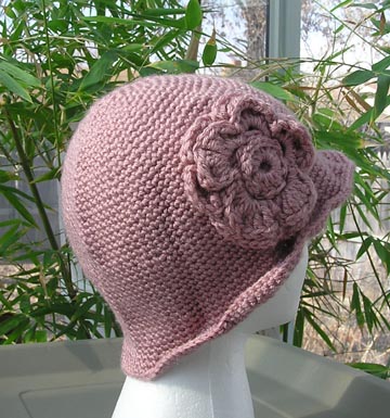 custom dusty rose crochet cloche